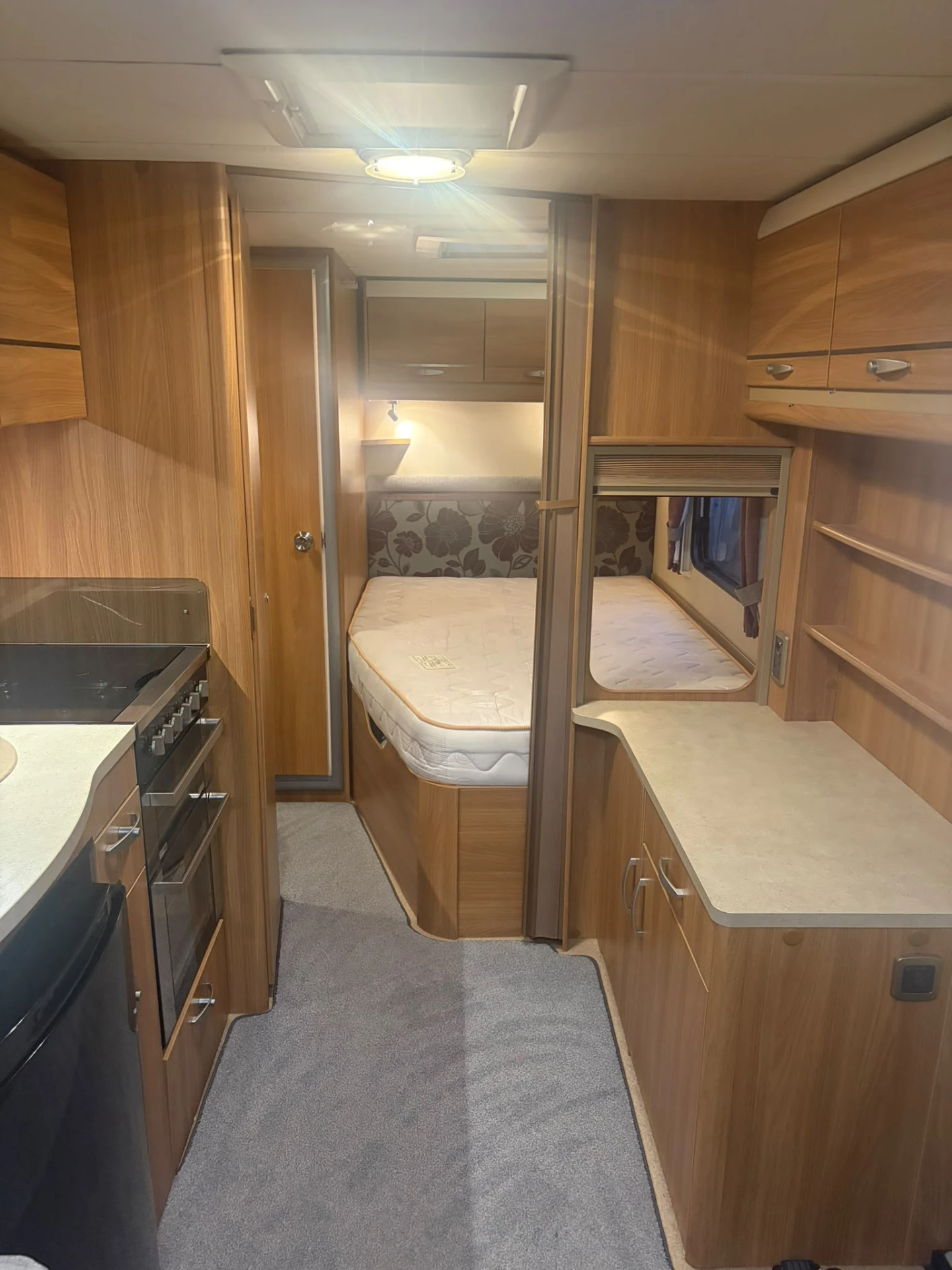 2013 Swift Expression 514 photo 11