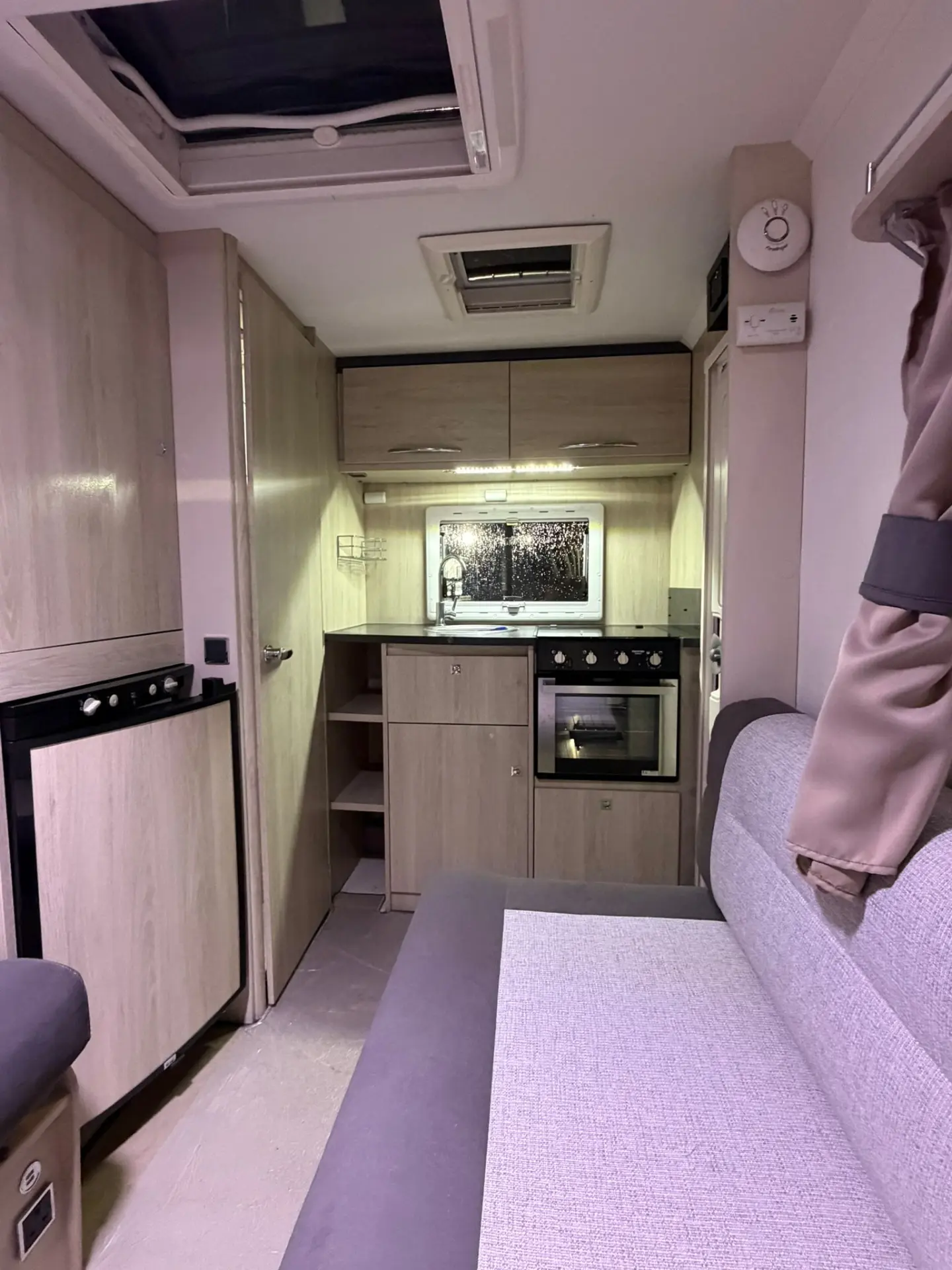 2019 Caravelair Antares 335 photo 8
