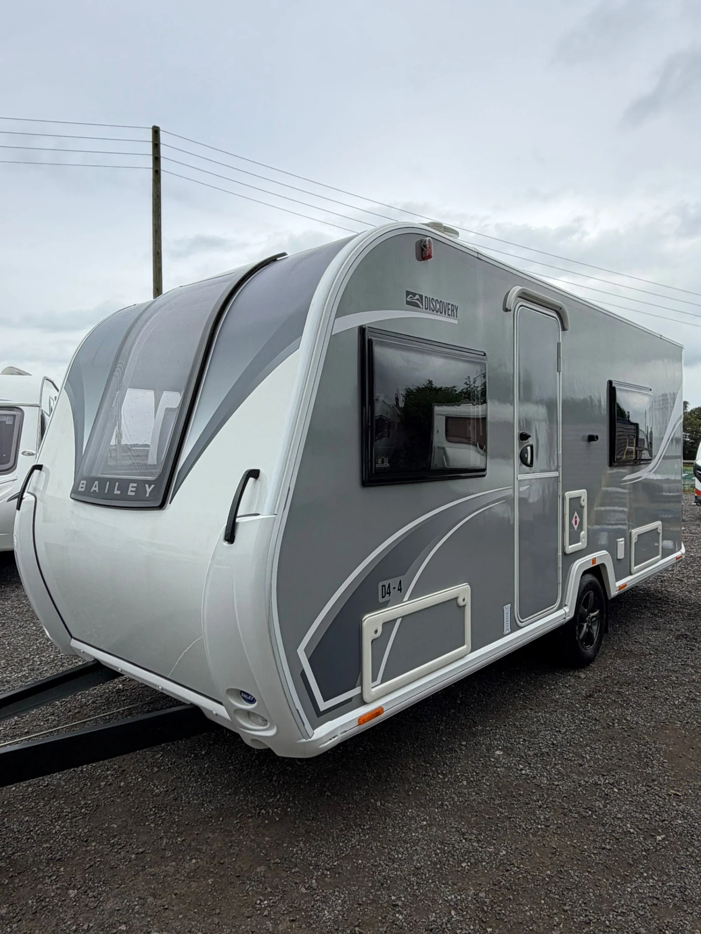 2022 Bailey Discovery D4-4D Fixed Bed photo 2