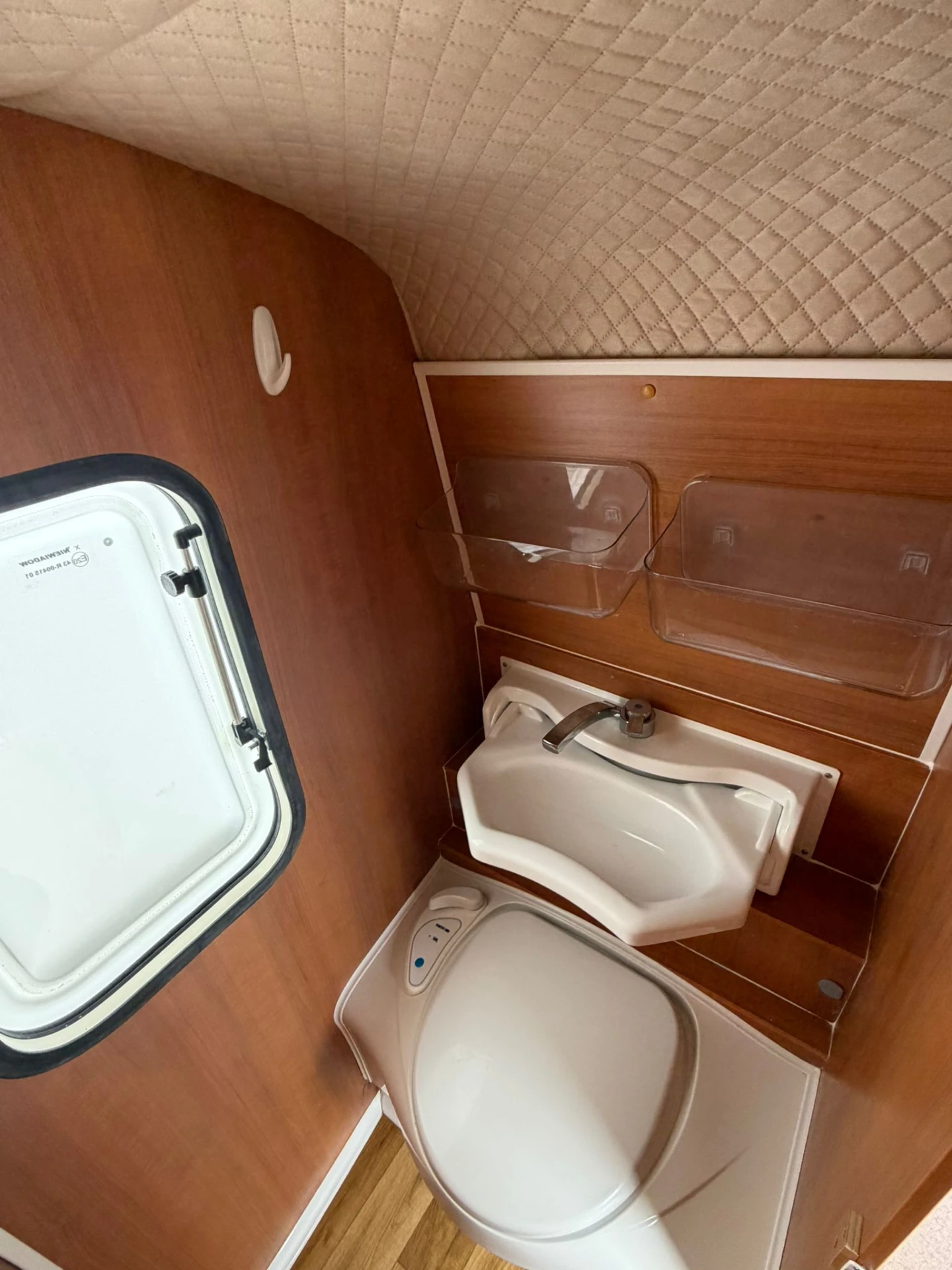 2018 Freedom Discovery 2 Berth photo 8